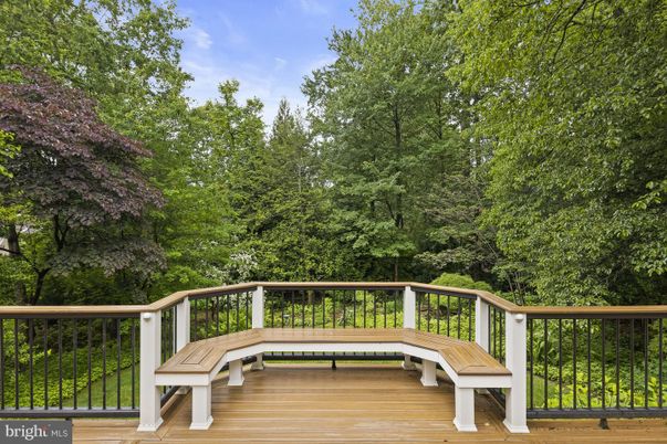Exterior, Wood Texture Flooring