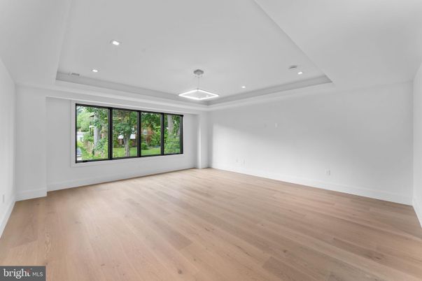 Empty room, Interior, Pendant Lights, Recessed Lighting, Wood Texture Flooring