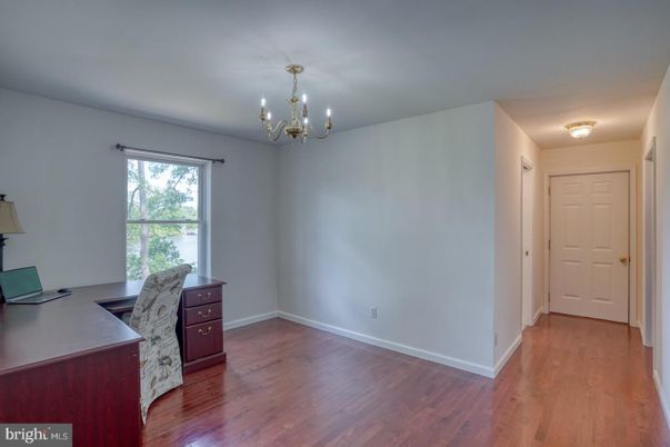 Chandelier, Home Office, Interior, Wood Texture Flooring