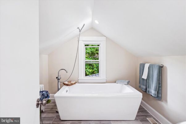 Bathroom, Free Standing Baths, Interior, Recessed Lighting