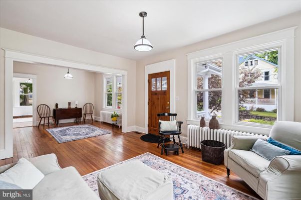 Dining room, Interior, Living room, Pendant Lights, Wood Texture Flooring