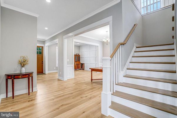 Chandelier, Interior, Recessed Lighting, Wood Texture Flooring