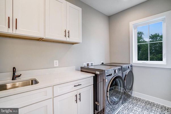 Interior, Recessed Lighting, Washer