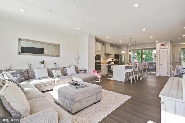 Dining room, Interior, Kitchen, Living room, Pendant Lights, Recessed Lighting, Wood Texture Flooring