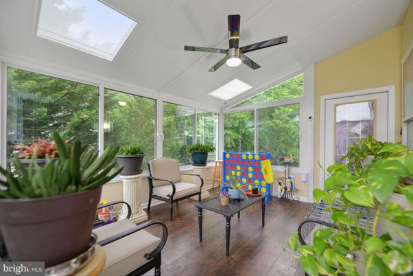Interior, Sun Room, Wood Texture Flooring