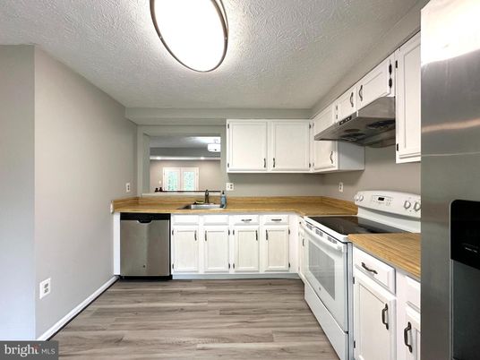 Interior, Kitchen, Wood Texture Flooring