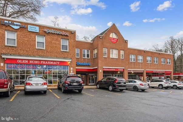 Exterior, Facade, Brick Facade, Condo Building