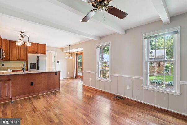 Interior, Kitchen, Pendant Lights, Wood Texture Flooring