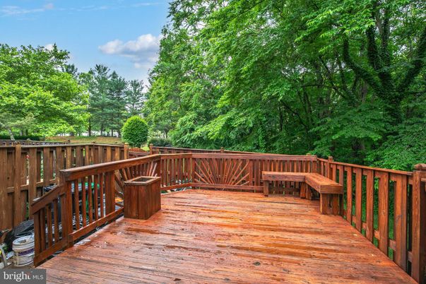 Exterior, Wood Texture Flooring