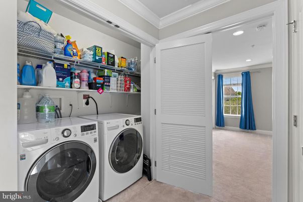 Interior, Recessed Lighting, Utility Closets, Washer