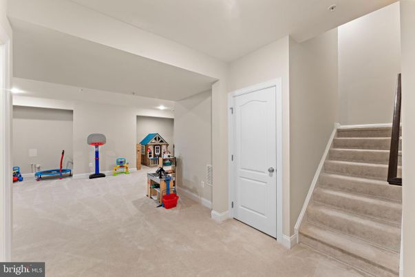 Fitness Equipment, Interior, Recessed Lighting