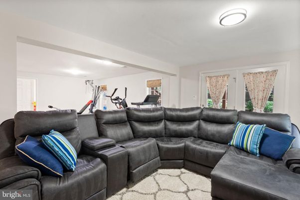 Fitness Equipment, Interior, Living room