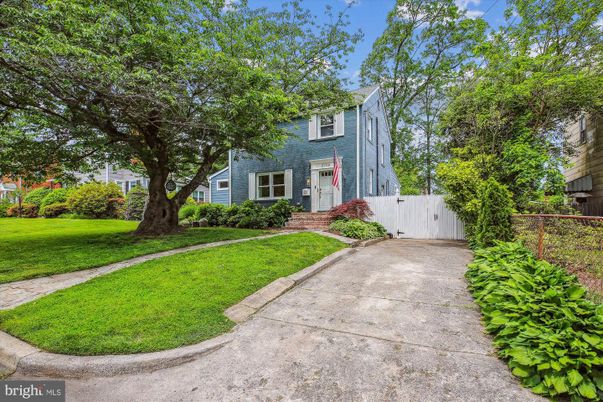 Backyard, Exterior, Facade, Georgian