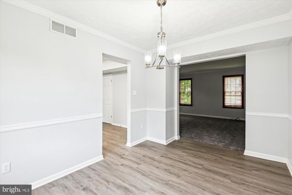 Chandelier, Empty room, Interior, Pendant Lights, Wood Texture Flooring
