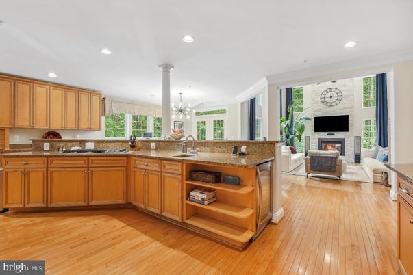 Fireplace, Interior, Kitchen, Living room, Pendant Lights, Recessed Lighting, Wood Texture Flooring
