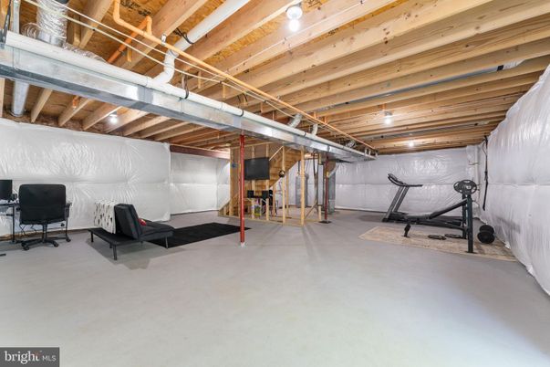 Fitness Equipment, Interior, Wooden Beams, Wooden Ceilings
