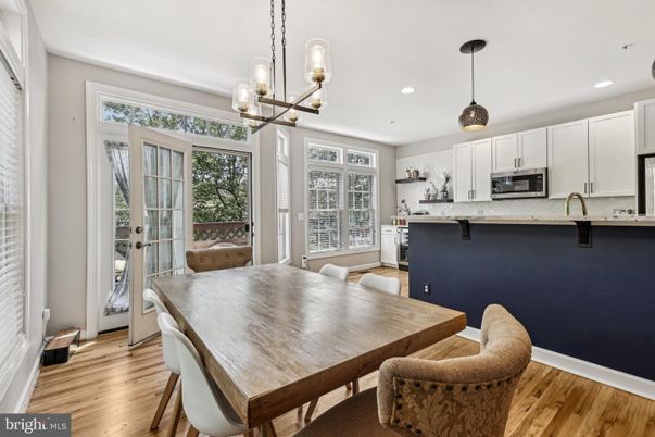 Dining room, Interior, Kitchen, Pendant Lights, Recessed Lighting, Wood Texture Flooring