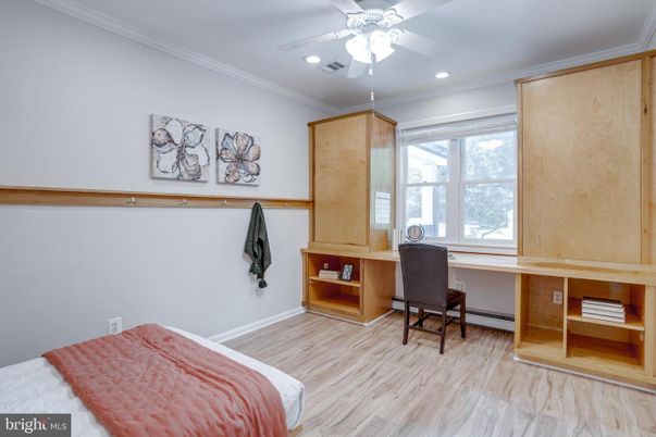 Bedroom, Home Office, Interior, Recessed Lighting, Wood Texture Flooring
