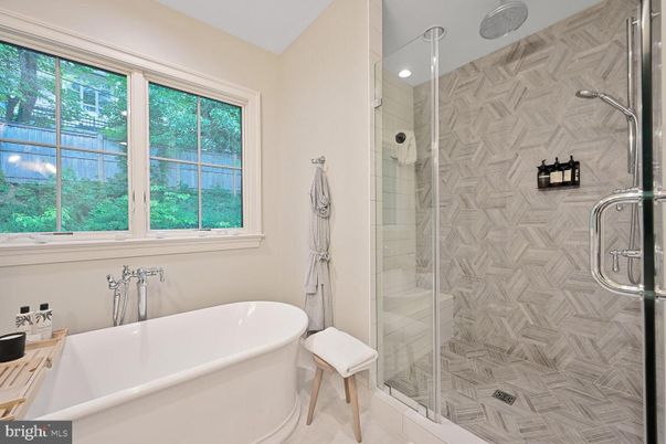 Bathroom, Free Standing Baths, Glass Shower, Interior, Recessed Lighting
