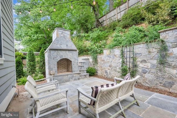 Exterior, Fireplace