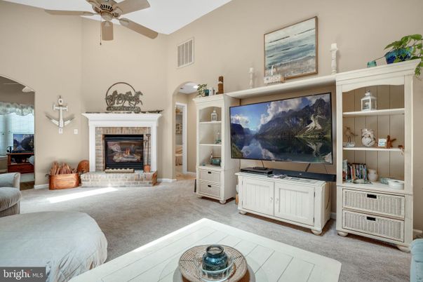 Fireplace, Interior, Living room
