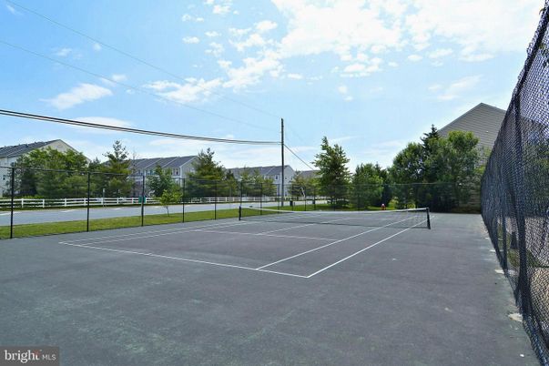 Exterior, Tennis Courts