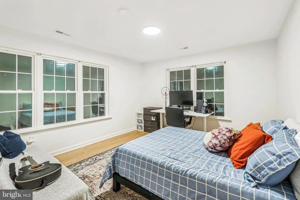 Bedroom, Home Office, Interior, Recessed Lighting, Wood Texture Flooring