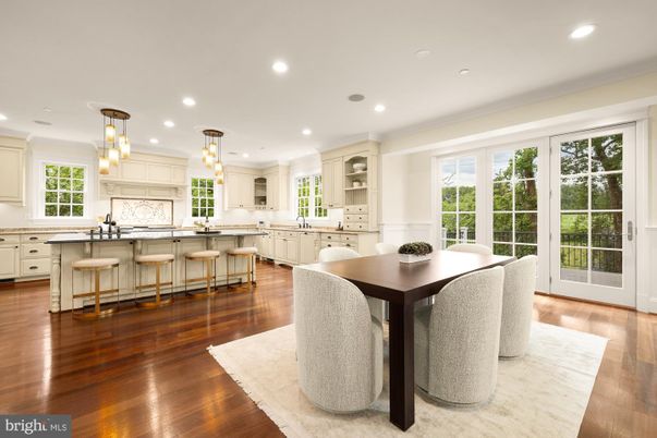 Dining room, Interior, Kitchen, Pendant Lights, Recessed Lighting, Wood Texture Flooring