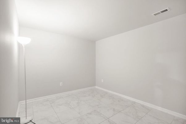 Empty room, Interior, Marble