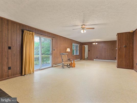 Empty room, Interior, Wooden Walls