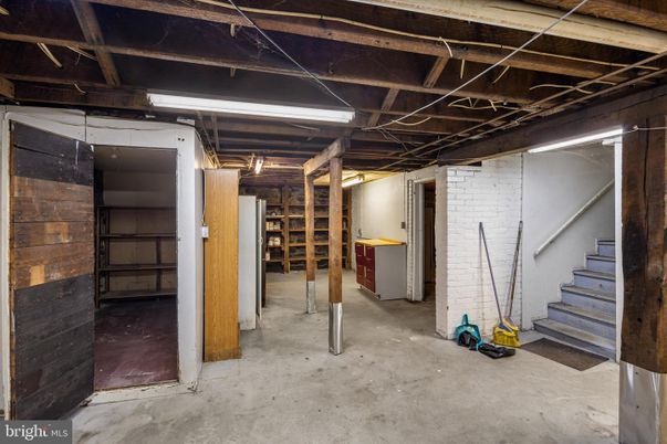 Interior, Wooden Beams, Wooden Walls