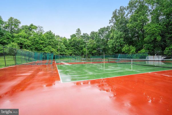 Exterior, Tennis Courts