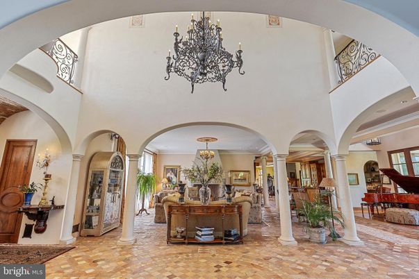 Chandelier, Interior, Piano