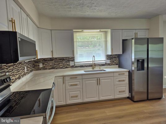 Interior, Kitchen, Stainless Steel Appliances, Wood Texture Flooring