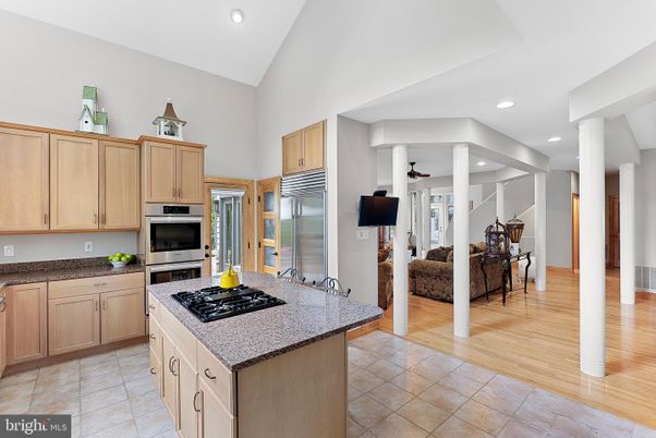 Interior, Kitchen, Living room, Recessed Lighting, Stainless Steel Appliances, Wood Texture Flooring