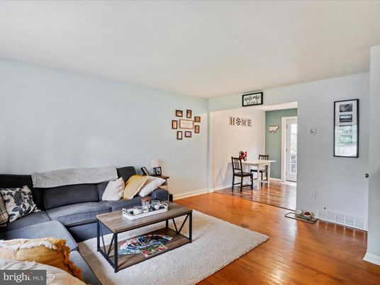 Dining room, Interior, Living room, Wood Texture Flooring