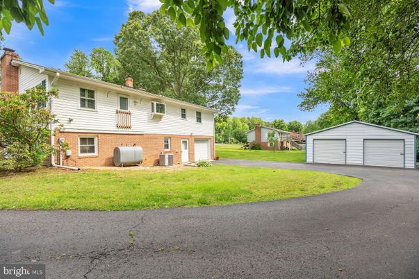 Backyard, Detached Garage, Exterior