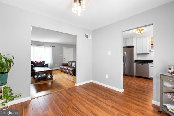 Interior, Kitchen, Living room, Stainless Steel Appliances, Wood Texture Flooring