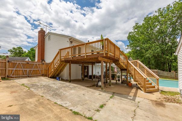 Backyard, Exterior, Pool