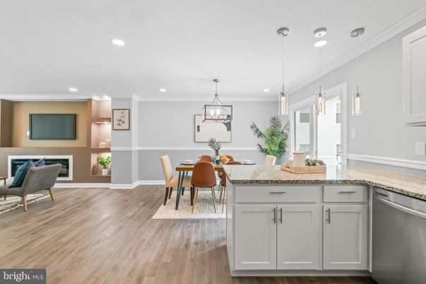 Dining room, Interior, Kitchen, Pendant Lights, Recessed Lighting, Wood Texture Flooring