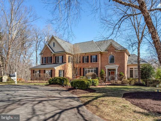 Exterior, Facade, Brick Facade, Brick Traditional