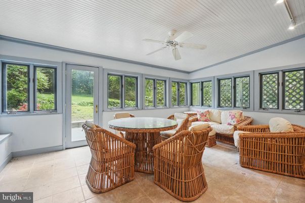 Dining room, Interior, Living room, Sun Room