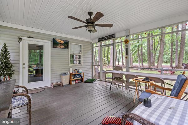 Dining room, Interior, Sun Room, Wood Texture Flooring