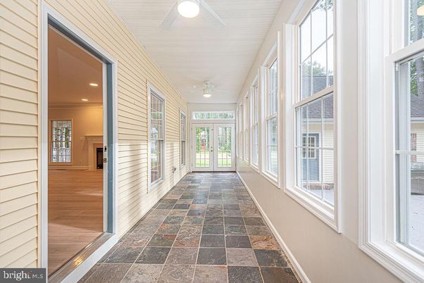 Interior, Recessed Lighting, Sun Room