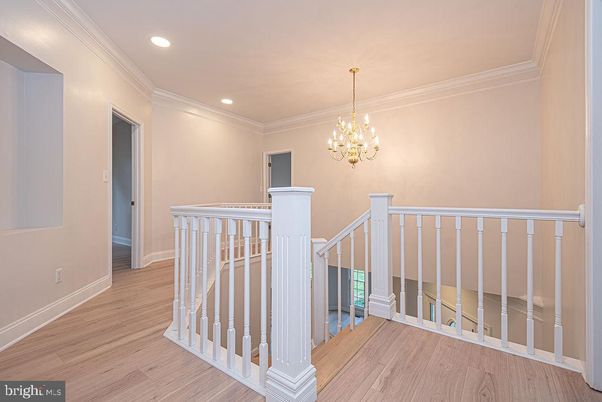 Chandelier, Interior, Recessed Lighting, Wood Texture Flooring