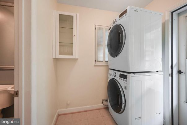 Interior, Utility Closets, Washer