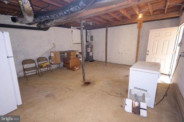 Interior, Wooden Beams