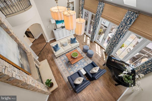 Interior, Living room, Pendant Lights, Wood Texture Flooring