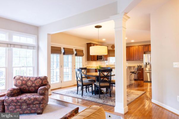 Dining room, Interior, Kitchen, Pendant Lights, Recessed Lighting, Wood Texture Flooring