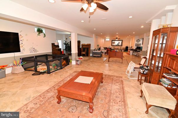 Fireplace, Interior, Living room, Recessed Lighting